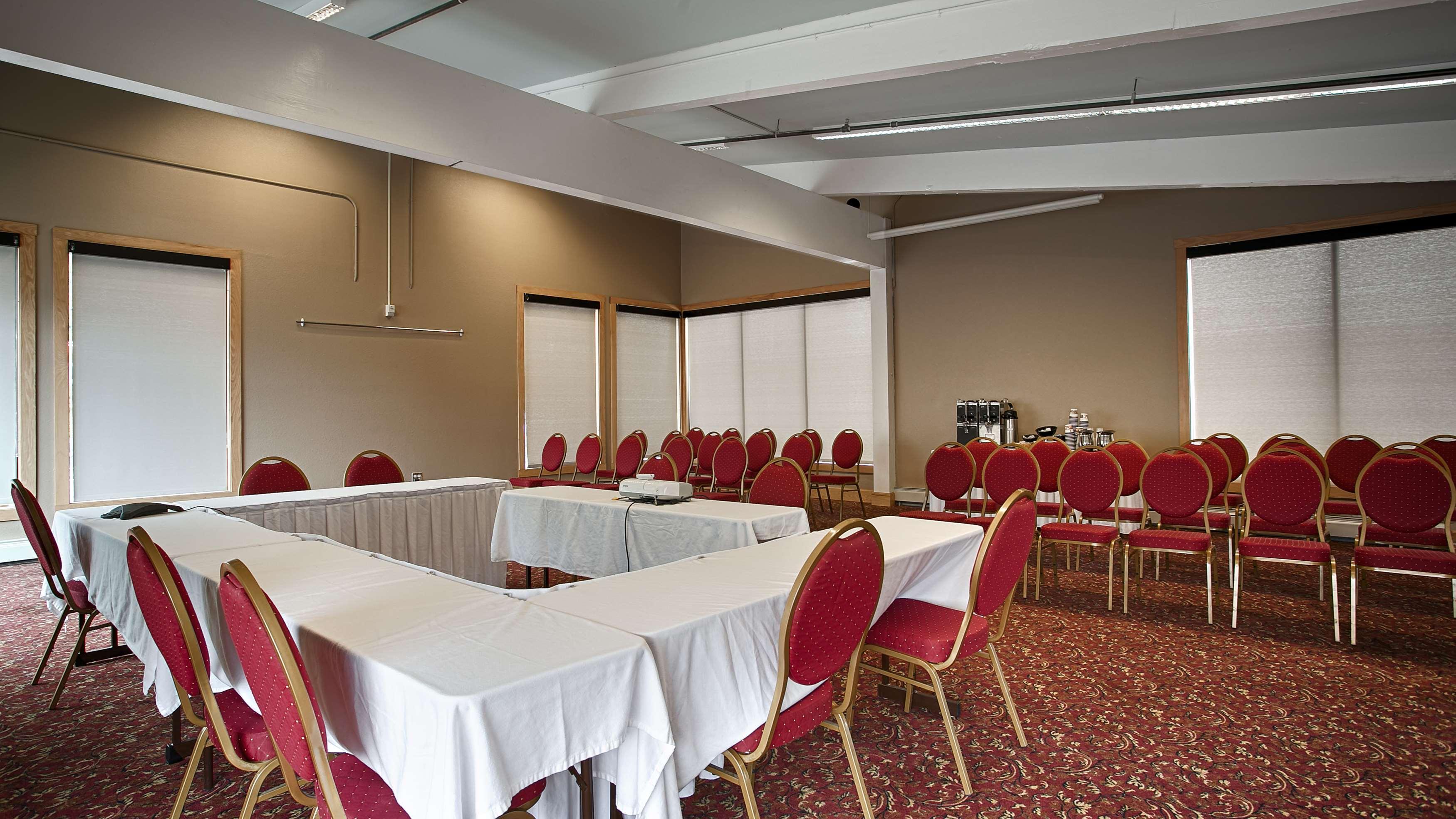 Best Western Kodiak Inn & Convention Center Экстерьер фото