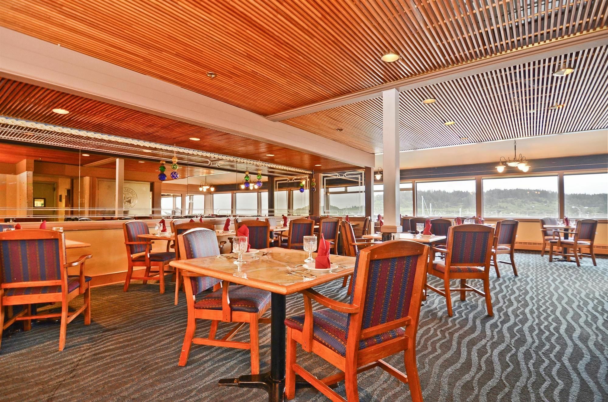 Best Western Kodiak Inn & Convention Center Ресторан фото